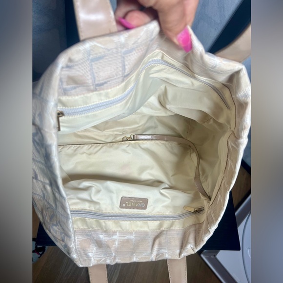 Chanel Travel Line Tote Bag in beige GUC with COA - Picture 3 of 16